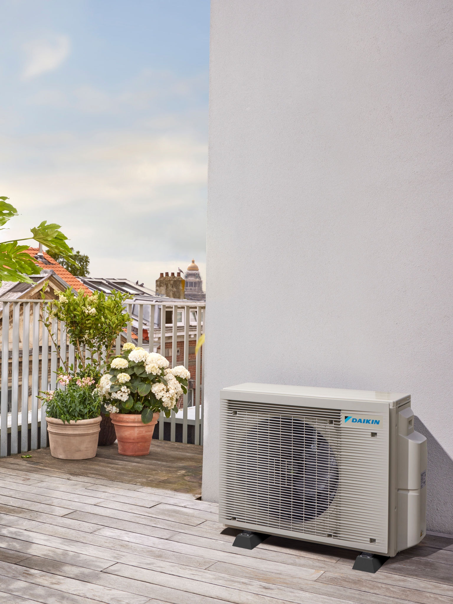 Multi Split-udendørsenhed på terrasse