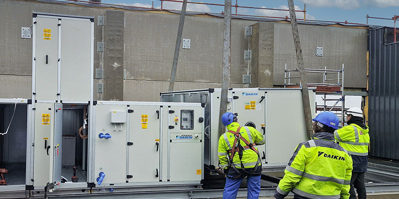 Daikin støtter installatørerne